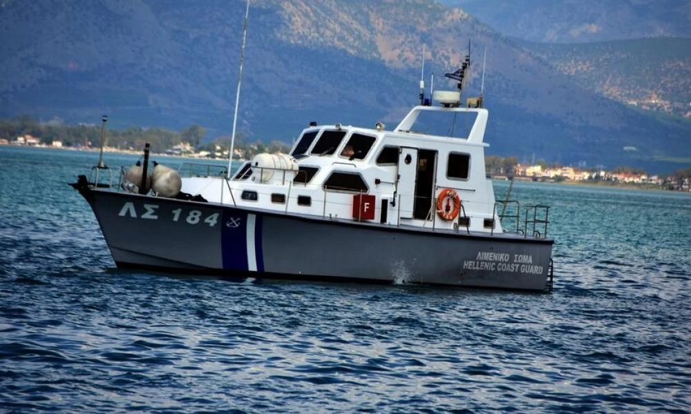 Λέσβος: Το Λιμενικό διέσωσε 46 μετανάστες (βίντεο)